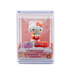 HELLO KITTY - 50-årsjubileum Kapslar - Sortiment 12 Figurer 8cm Yume