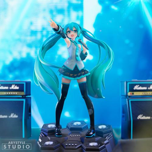 HATSUNE MIKU - Hatsune Miku - Figur SFC 18cm ABYstyle