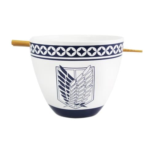 ATTACK ON TITAN - Ramen Bowl med ätpinnar 470ml - Emblem Just Funky