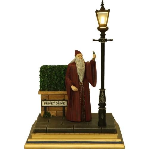 HARRY POTTER - Privet Drive - Light Up Figurine Nemesis