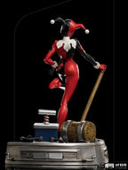 BATMAN THE ANIMATED SERIES - Harley Quinn - Figur Art Scale 1/10 20cm Iron Studios