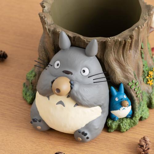 MY NEIGHBOR TOTORO - Totoro tree trunk - Planter Diorama 17.5cm Benelic