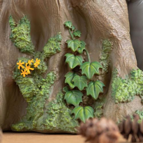 MY NEIGHBOR TOTORO - Totoro tree trunk - Planter Diorama 17.5cm Benelic