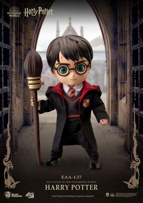 HARRY POTTER - Harry - Figurine Egg Attack Action Wizarding World 11cm Beast Kingdom