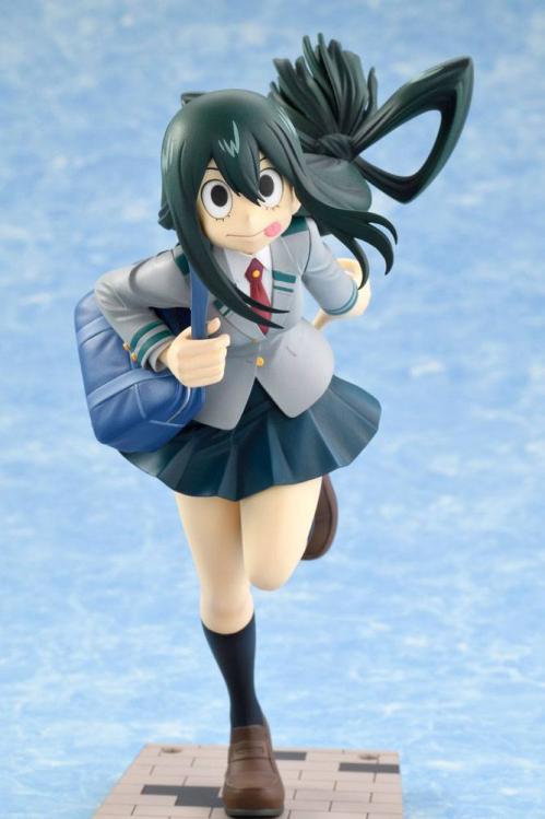 MY HERO ACADEMIA - Tsuyu Asui - Figur 1/8 Runns