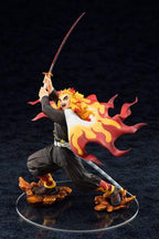 DEMON SLAYER - Kyojuro Rengoku - Figur Bellfine 33cm Bellfine