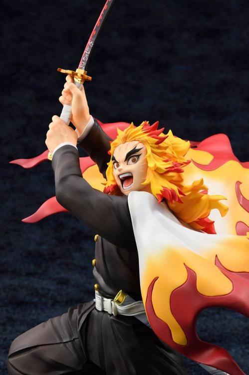 DEMON SLAYER - Kyojuro Rengoku - Figur Bellfine 33cm Bellfine