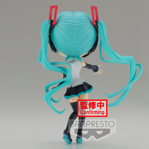 HATSUNE MIKU - V4X (Vers. A) - Q Posket 14cm Banpresto