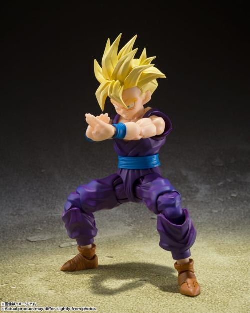 DRAGON BALL Z - Super Saiyan Son Gohan - Figur S.H. Figuarts 11 cm Bandai Tamashii Nations