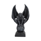 GRASP OF DARKNESS - Figur 31cm Nemesis