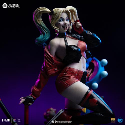 DC COMICS - Harley Quinn - Figur Art Scale 1/10 Deluxe 22cm Iron Studios