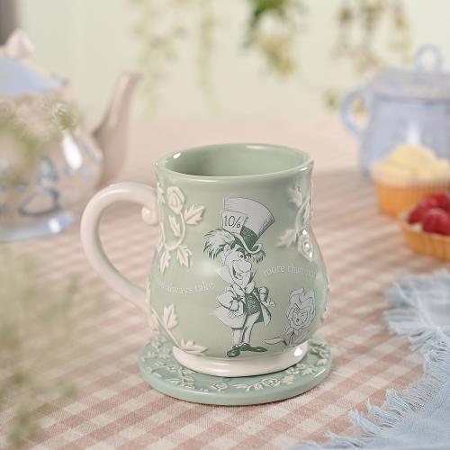 ALICE I UNDERLANDET - Hattmakaren - Präglar Mugg 11Oz