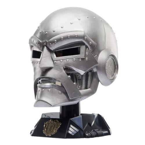 MARVEL - Helmet Doctor Doom - Replica Legend Series 1/1 Hasbro