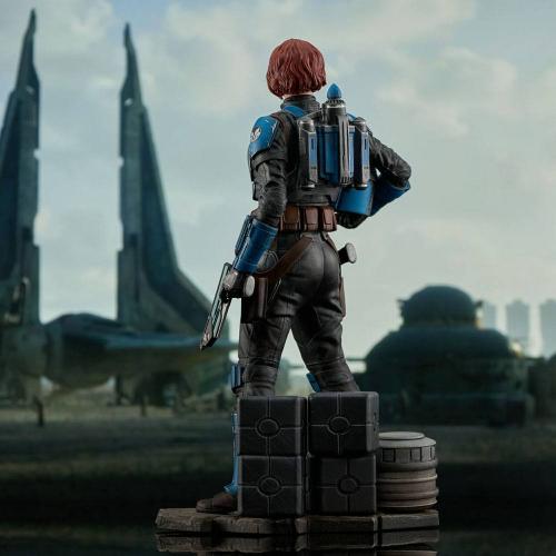 THE MANDALORIAN - Bo Katan - Figur 30cm Diamond Select