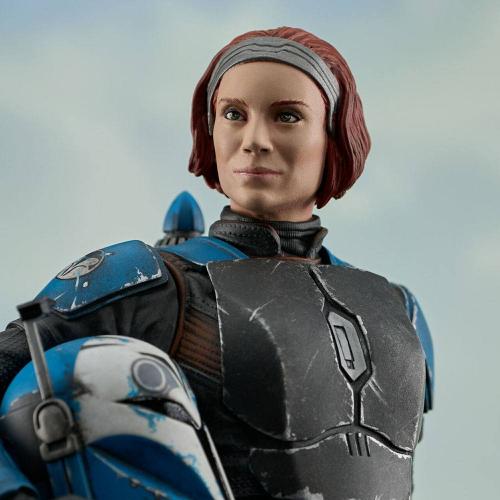 THE MANDALORIAN - Bo Katan - Figur 30cm Diamond Select