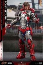 MARVEL - Tony Stark (Mark V Suit Up) Deluxe Actionfigur 31cm Hot Toys