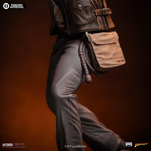 INDIANA JONES - Indiana Jones - Figur Art Scale 1/10 25.6cm Iron Studios
