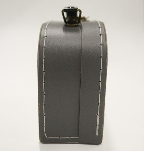 MY NEIGHBOR TOTORO - Grå Totoro - Resväska 12,5x15,6x6,8cm Benelic