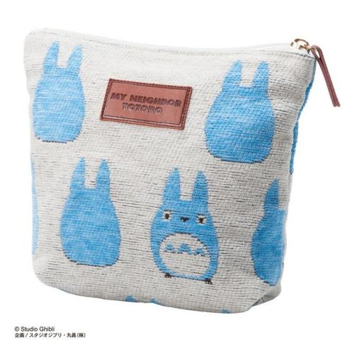 MY NEIGHBOR TOTORO - Blå Totoro - Fodral 17x21.5x6cm Benelic