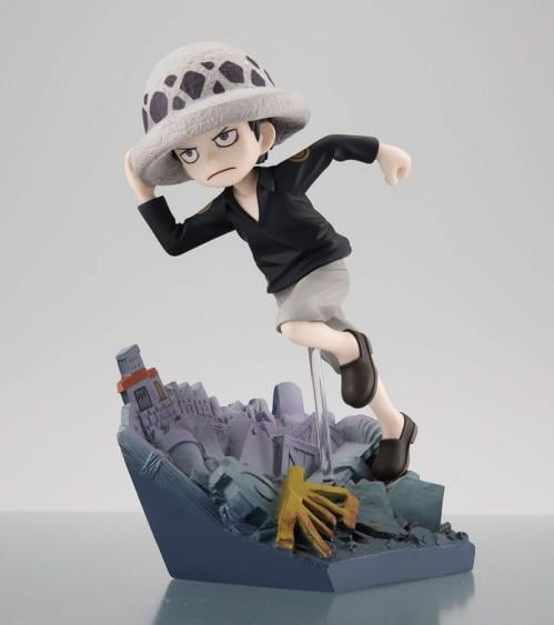ONE PIECE - Trafalgar Law "Run Run Run" - Figur G.E.M. 13cm Megahouse