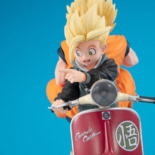 DBZ - Goku & Gohan Motorbike - Figur Desktop Real McCoy diorama 16cm Megahouse