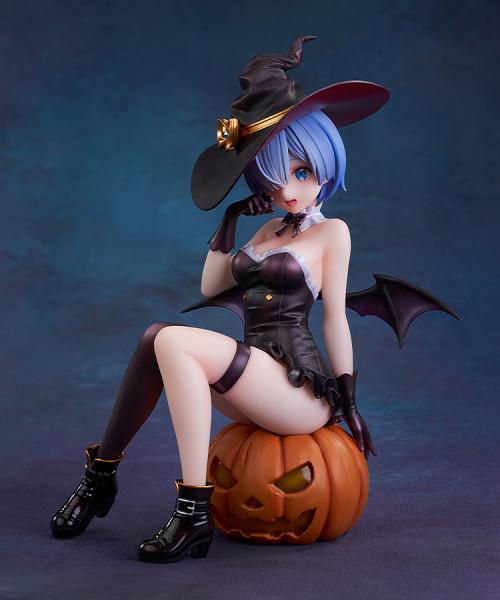 RE ZERO - Rem "Phantom Night Wizard" - Figur 1/7 17cm Runns