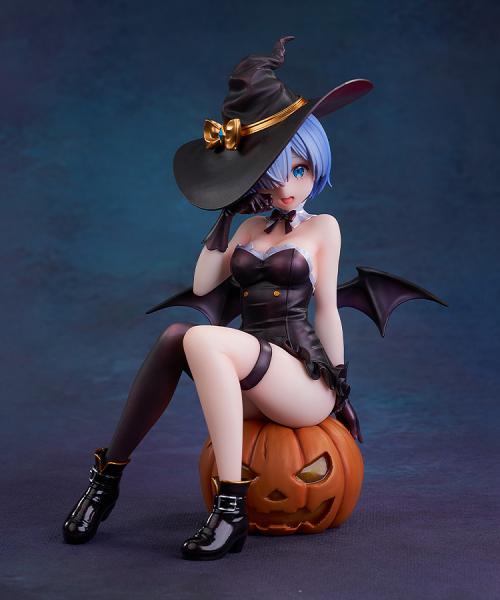 RE ZERO - Rem "Phantom Night Wizard" - Figur 1/7 17cm Runns