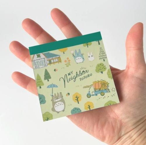 MY NEIGHBOR TOTORO - Totoro Forest - Memo pad 7.5x7.5cm Benelic