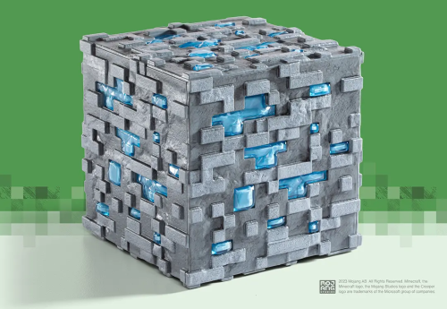 MINECRAFT - Luminös Diamantmalm - Samlarreplika 10cm Noble Collection