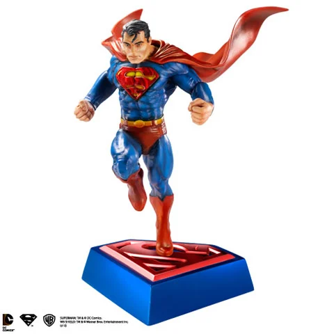SUPERMAN - Comic Book Edition Sculpt Noble Collection