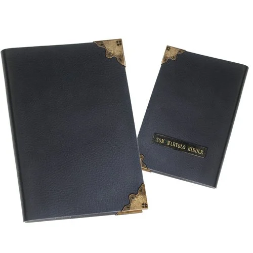 HARRY POTTER - Tom Riddle Diary Noble Collection