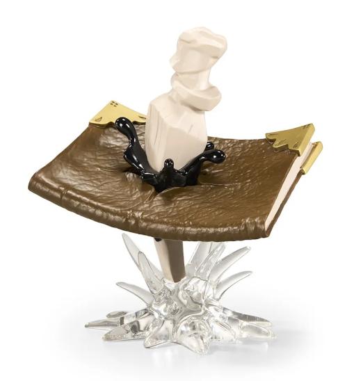 HARRY POTTER - Tom Riddle Journal & Basilisk tänder - Figur Prop-Ups 14cm Noble Collection