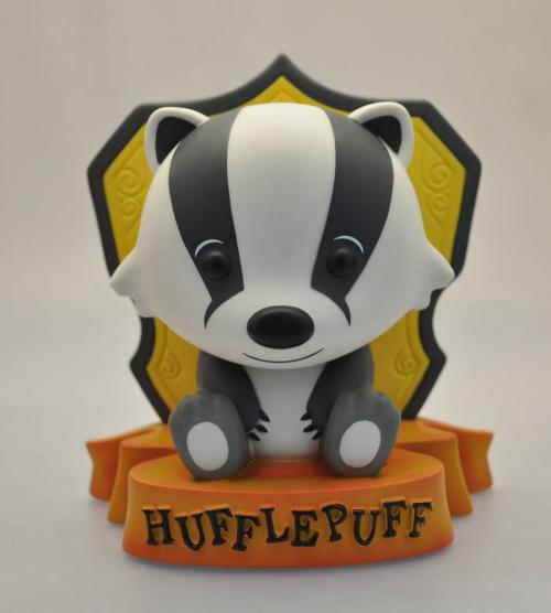HARRY POTTER - Sparbössa - Hufflepuff - 15cm Plastoy