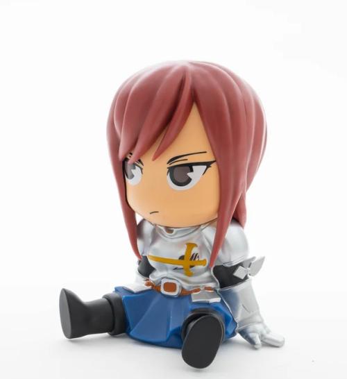 FAIRY TAIL - Erza - Sparbössa PVC 18cm Plastoy