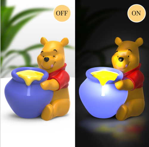 WINNIE THE POOH - Winnie - Light 15cm Paladone