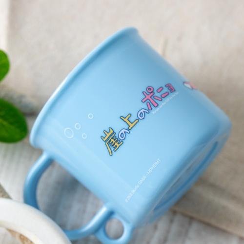PONYO ON THE CLIFF - Ponyo i havet - Mug 200ml Benelic
