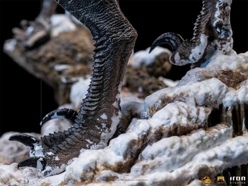 JURASSIC WORLD - Blue and Beta - Figur Art Scale Deluxe 1/10 Iron Studios