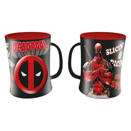 DEADPOOL - Prägad Mugg 13,5oz med Presentbox Pyramid